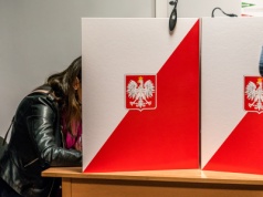 Wybory z mObywatelem w obecnej formie to żart. Pokazał jak w kilka minut je sfałszować