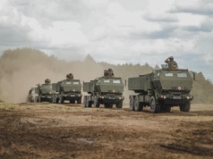 Estońskie kły już na miejscu. HIMARS-y dostarczone