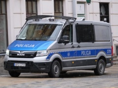 Dramatyczna scena w sklepie w Lublinie. Agresywny złodziej zaatakował klientów – obezwładniła go mama z gazem pieprzowym