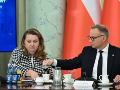 Ostateczna decyzja. Prezydent Andrzej Duda postanowił, co z obniżką składki zdrowotnej