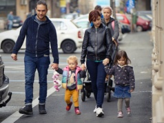 Rodzice mogą liczyć na więcej wolnego. Szykuje się nawet pięć dodatkowych dni z pełnym wynagrodzeniem