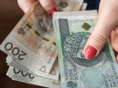 7000 zł zamiast 4000 zł. Rząd szykuje duże zmiany w tym zasiłku
