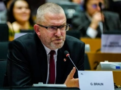 Debata prezydencka. Braun z zaskakującą propozycją dla Jakubiaka