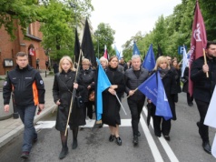 Tak medycy maszerowali przez Warszawę. Protestowali przeciwko przemocy. 