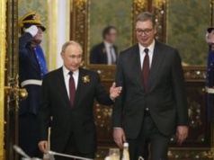 Nietypowe prezenty. Co prezydent Serbii dostał od Putina?