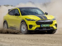Oto nowy GT Rally. Dzięki niemu sportowy crossover nie boi się najgorszych dróg