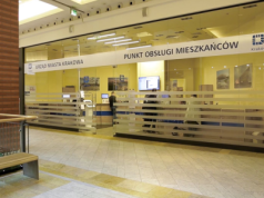 Przed wyborami prezydenckimi urzędnicy zostają po godzinach