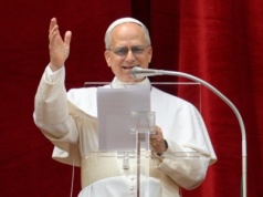 Leon XIV po modlitwie Regina Caeli: nigdy więcej wojny!