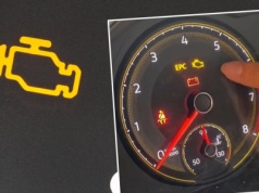 Jak skasować kontrolkę check engine bez komputera? Prosta metoda z TikToka
