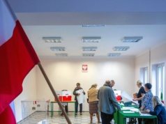 NASK: Zagraniczne konta na Facebooku ingerują w wybory prezydenckie