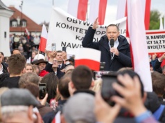 Nie przyszła góra do Nawrockiego, to pojechał do góry