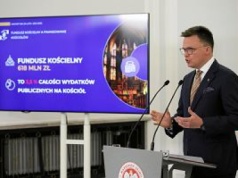 Hołownia zapowiada przełomowe przepisy. Chodzi o grunty przekazywane Kościołowi