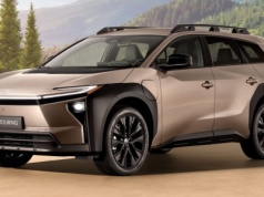Nowa Toyota bZ4X Touring. Elektryczne kombi dla Europy już wiosną 2026 roku. Zasięg do 560 jedn. WLTP