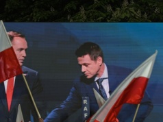 Ostatni sondaż CBOS przed pierwszą turą. Mała różnica między Trzaskowskim i Nawrockim