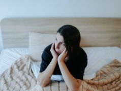 Coraz więcej z nas ma zaburzenia lękowe. Terapeuta: Lęk nie zniknie, trzeba go oswoić