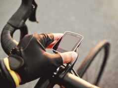 Nie tylko dla zapalonych kolarzy. Sprawdzamy nowoczesne liczniki rowerowe z nawigacją GPS