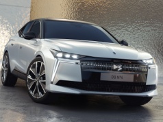 Jakie silniki otrzymał nowy DS N°4? DS Automobiles mówi: żegnaj dieslu