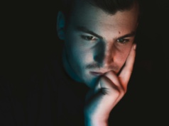 Musisz podjąć ważną życiową decyzję? Zastosuj zasadę 10-10-10, za którą ręczą ludzie sukcesu