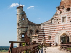 Zamek, który został przegrany w karty. Dostał miliony na rewaloryzację