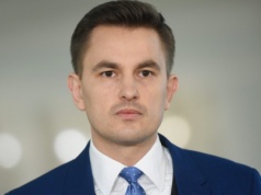 Wiceminister sprawiedliwości złamał ciszę wyborczą? Tak się tłumaczy i przeprasza
