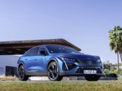 Nowa strategia marki Peugeot: Trzy filary przyszłości – przyjemność z jazdy, francuski styl i trwałość