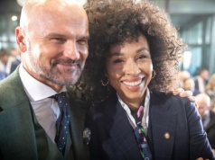 Omenaa Mensah i Valerie Jarrett o roli sztuki i edukacji w budowaniu globalnej zmiany podczas IMPACT’25