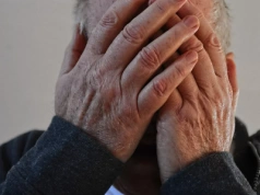 Dramat seniorów. Muszą zwrócić wielotysięczne dotacje od państwa