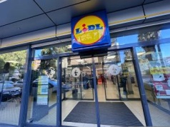 Po ten zestaw z Lidla stoją tłumy Polek. Cena? Już od 34,99 zł. W Pepco i Kik równie dobre oferty