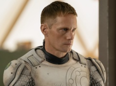 Alexander Skarsgard o Mordbocie: „Grałem androida, ale ledwo powstrzymywałem łzy”