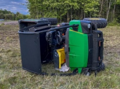 Trzy dziewczynki ranne w wypadku. Jedna przetransportowana śmigłowcem do Rzeszowa [ZDJĘCIA]