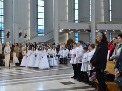Pielgrzymka Czcicieli Maryi i Rycerstwa Niepokalanej w Sanktuarium Bożego Miłosierdzia (ZDJĘCIA)