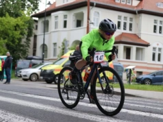 Wyścig kolarski w Cieplicach. Mieszkańcy mają podzielone zdania