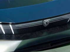 Nowy Peugeot 2008 III generacji już w przygotowaniu. Kiedy go zobaczymy w salonach?