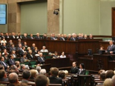 Wybory prezydenckie w Polsce – jak zmieniały się mechanizmy wyboru głowy państwa?