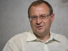Prof. Dudek podsumował I turę. Historyk ma jedną radę
