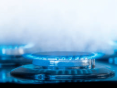 Gaz ziemny jest najtańszym źródłem energii; energia wiatrowa i słoneczna są najdroższe i najbardziej zawodne