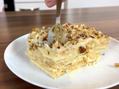 Przełóż herbatniki tą masą. Chwila i masz ciasto jak z najlepszej cukierni