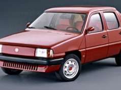 Fiat VSS – klejony z części | „Motor” 7/1982