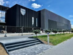 Komu wierzyć? Znów zamieszanie w związku z budową stadionu w Nowym Sączu