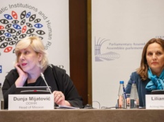 Globalistom nie podobają się wybory w Polsce. Wśród problemów krytyka migracji i LGBT