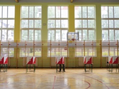 Polskie akcje i obligacje tracą po wyborach, choć nie tylko przez nie