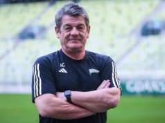 John Carver zamieni Lechię Gdańsk na ligę szkocką?