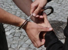 Policjanci rozpoznali poszukiwanego po jego butach
