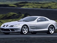 Mercedes SLR McLaren – Między luksusem a piekłem prędkości