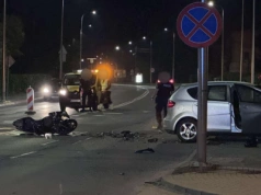 Wypadek z udziałem motocyklisty na ulicy Wolności