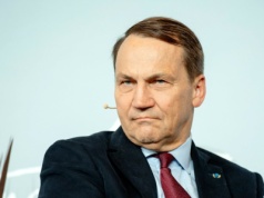 Dewastacja pomnika w Miednoje. Sikorski: Nota to kwestia godzin