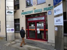 Duże zmiany na rynku pracy. Rząd wesprze pracodawców. Nawet 2333 zł brutto