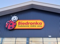 Biedronka kończy współpracę z Glovo. Oto nowy sposób zakupów