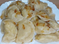 Pierogi po chłopsku znikają jeden za drugim. Każdy pyta o ten przepis