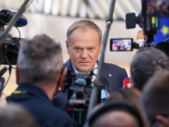 Przeszłość Nawrockiego. Tusk wskazał 